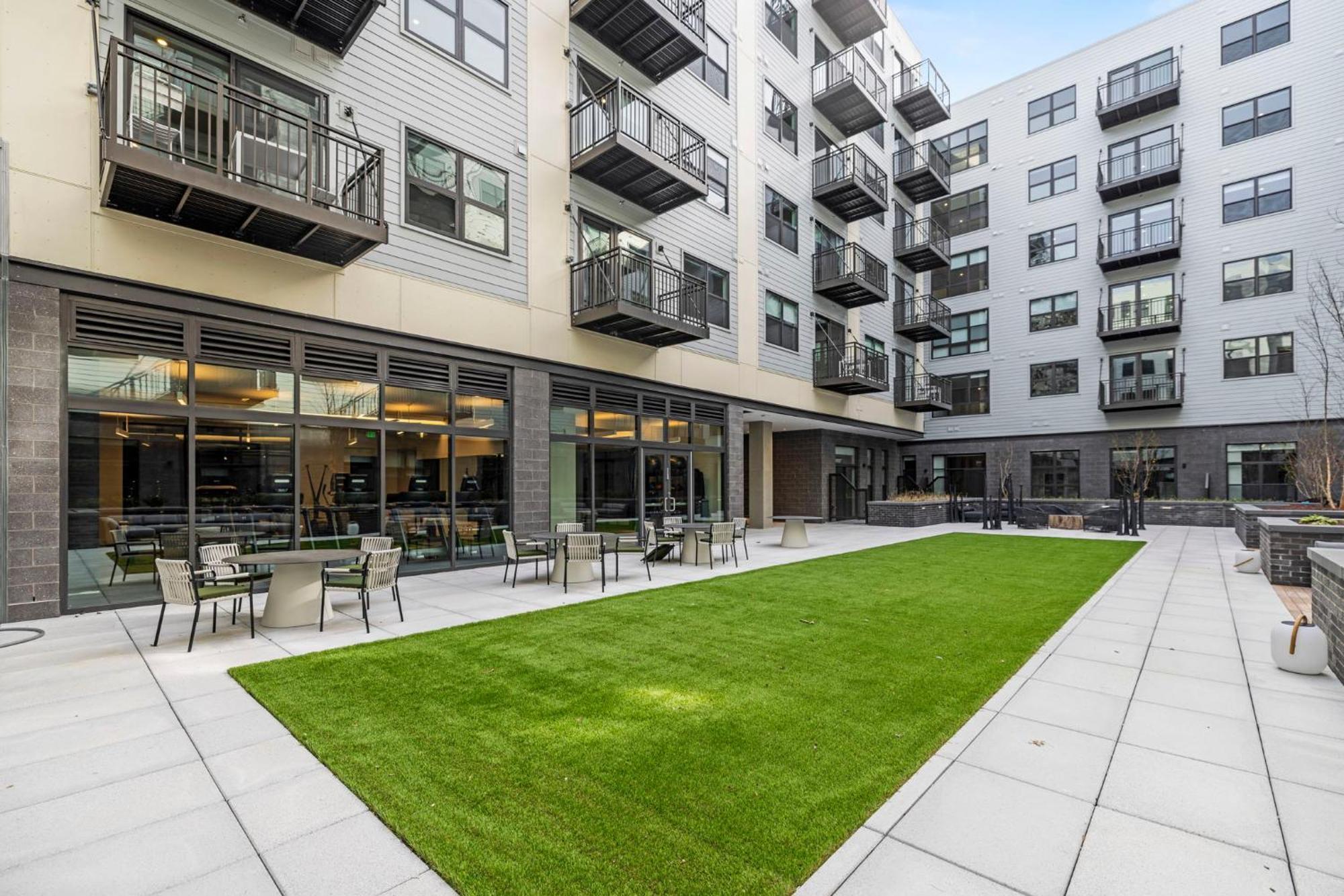 Апартаменты Placemakr Cathedral Heights Вашингтон Экстерьер фото